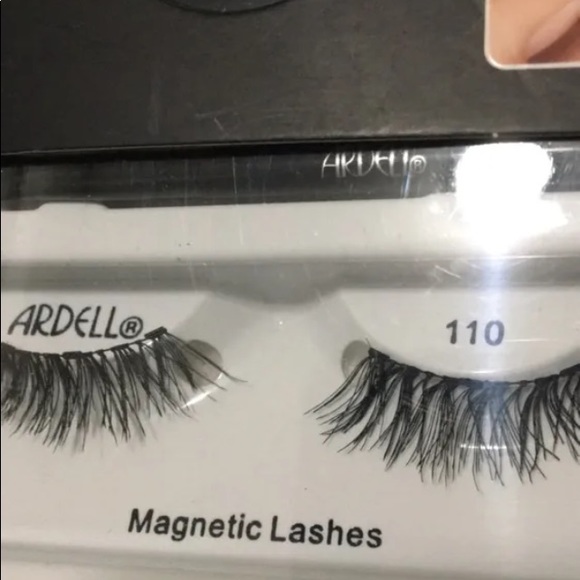 Ardell magnetic lash and liner - Picture 2 of 3
